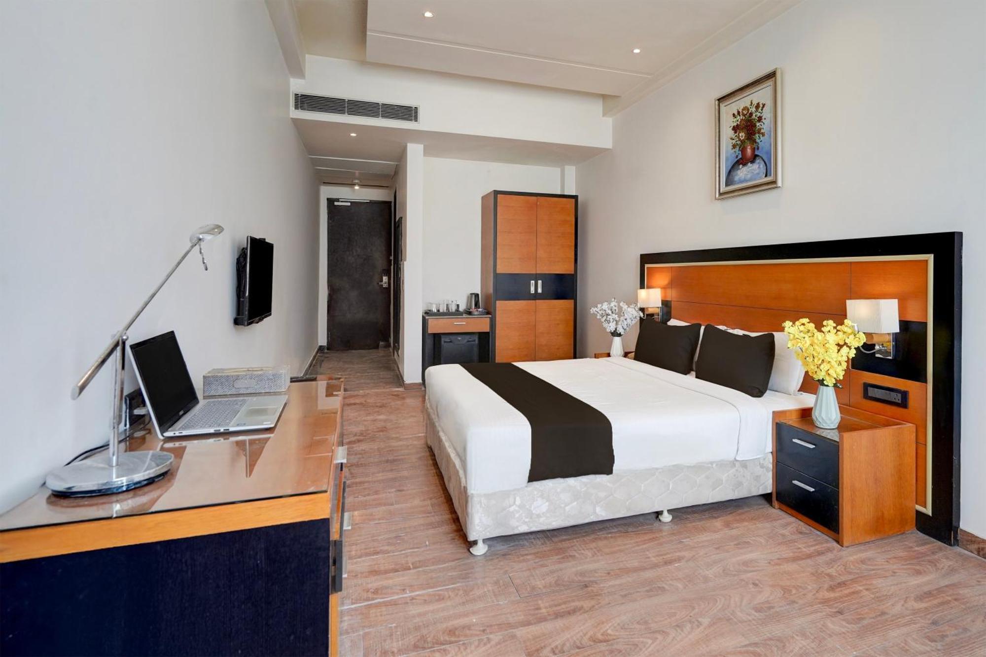 Townhouse Oak Agra Near Sultanganj Puliya Formerly Bb Grand Ngoại thất bức ảnh