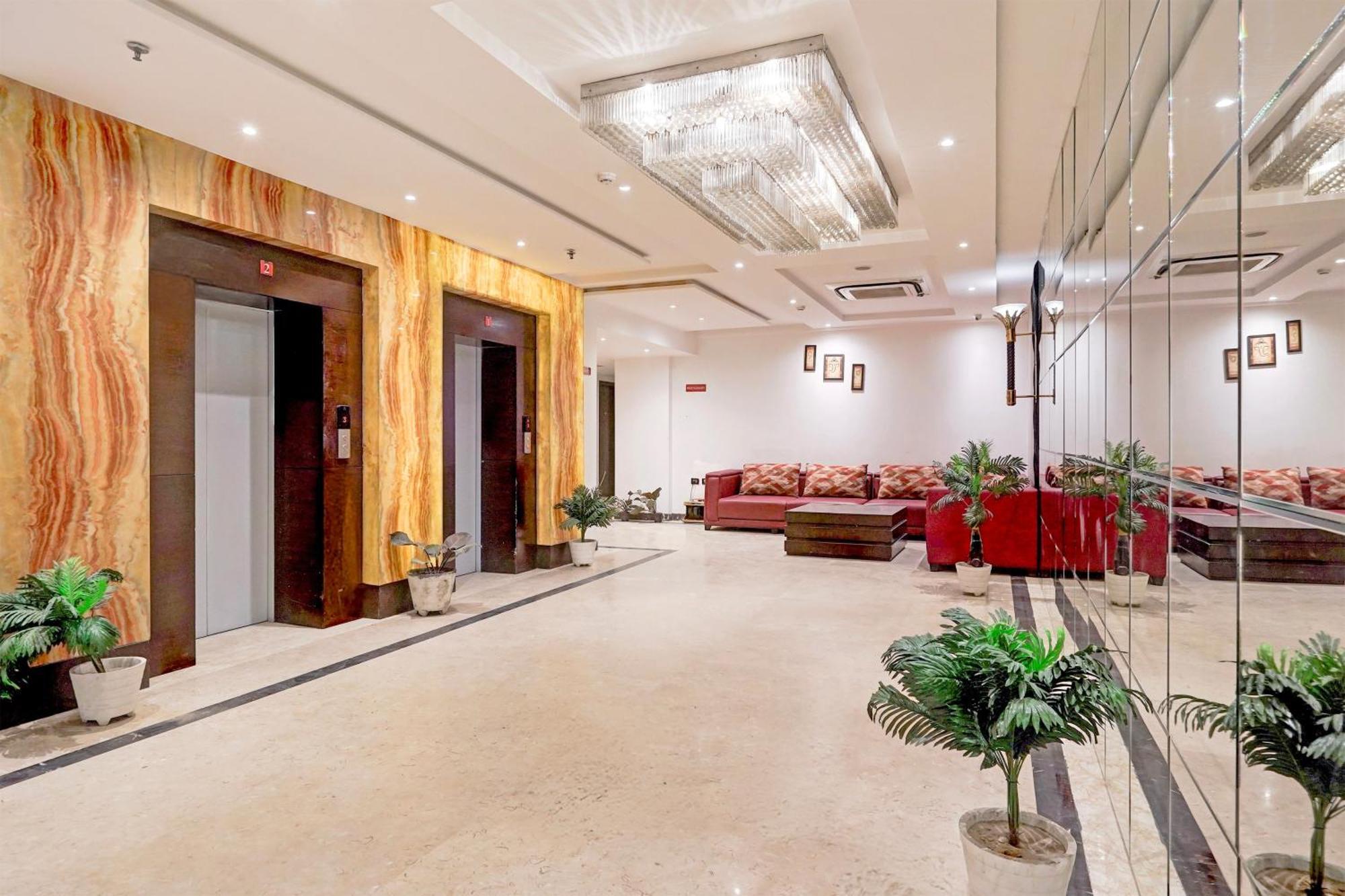 Townhouse Oak Agra Near Sultanganj Puliya Formerly Bb Grand Ngoại thất bức ảnh