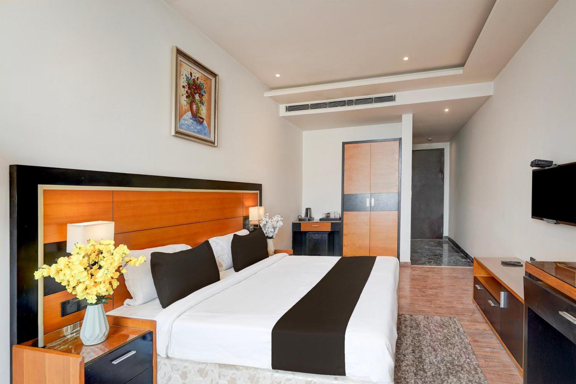 Townhouse Oak Agra Near Sultanganj Puliya Formerly Bb Grand Ngoại thất bức ảnh