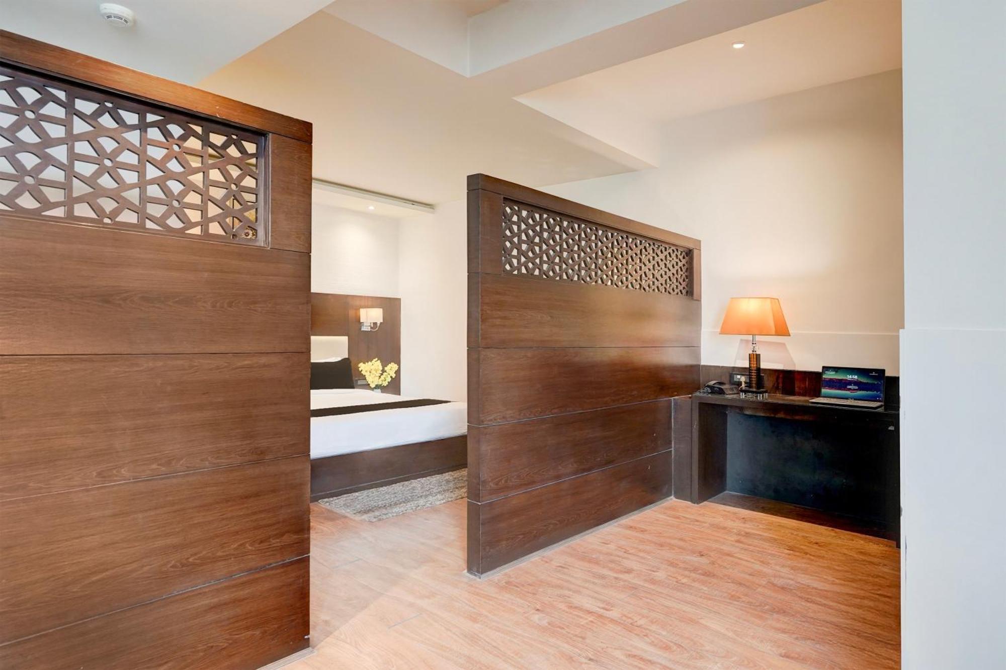 Townhouse Oak Agra Near Sultanganj Puliya Formerly Bb Grand Ngoại thất bức ảnh