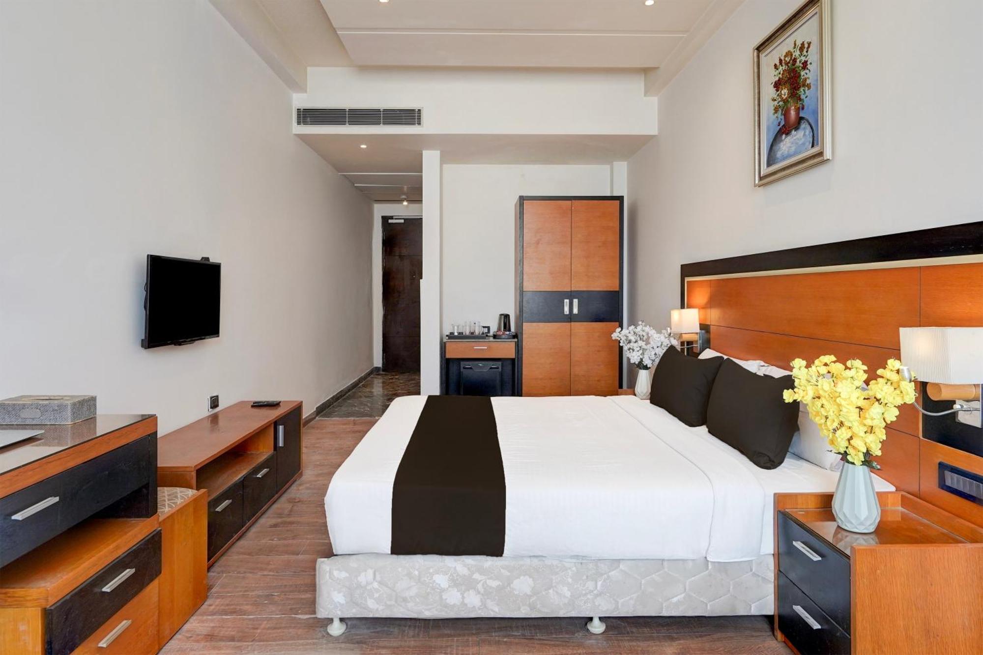 Townhouse Oak Agra Near Sultanganj Puliya Formerly Bb Grand Ngoại thất bức ảnh